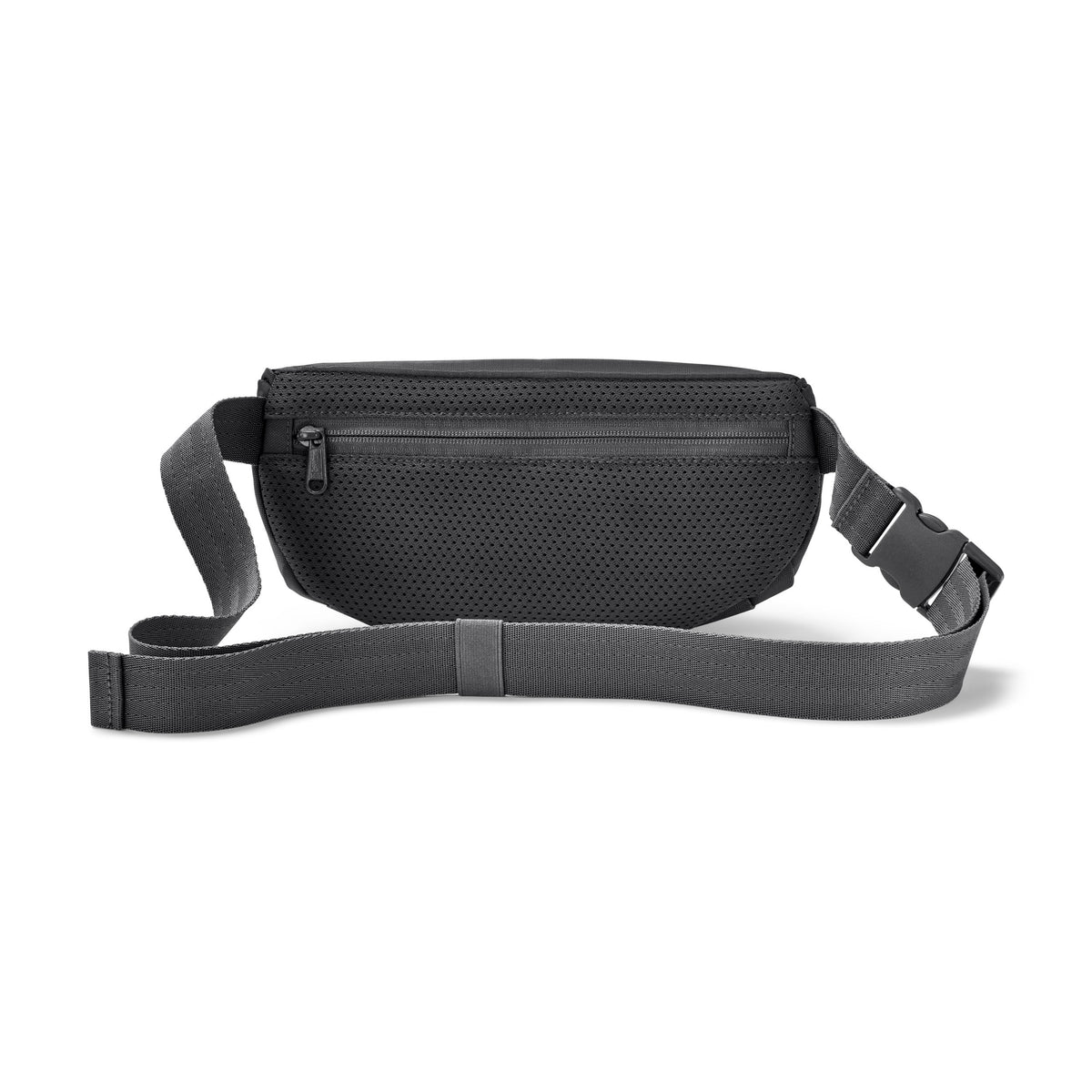 Schwarze Johnny Urban Bauchtasche 'Devin' aus atmungsaktivem Material mit Reißverschluss vorne und verstellbarem Gurt