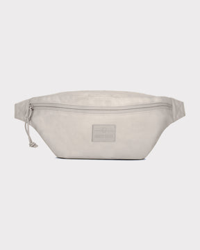 Beige Bauchtasche 'Erik Small' von Johnny Urban mit Reißverschluss vorne und Logo-Patch