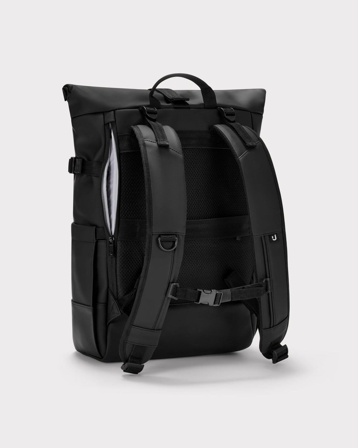 Schwarzer Rolltop Rucksack 'Harvey Large' mit gepolstertem Rücken und herausnehmbarem Laptopfach