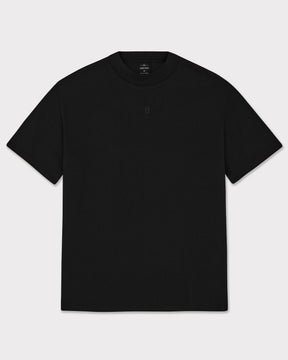 Schwarzes Oversize-T-Shirt 'Sammy Butterfly' von Johnny Urban ohne sichtbares Motiv