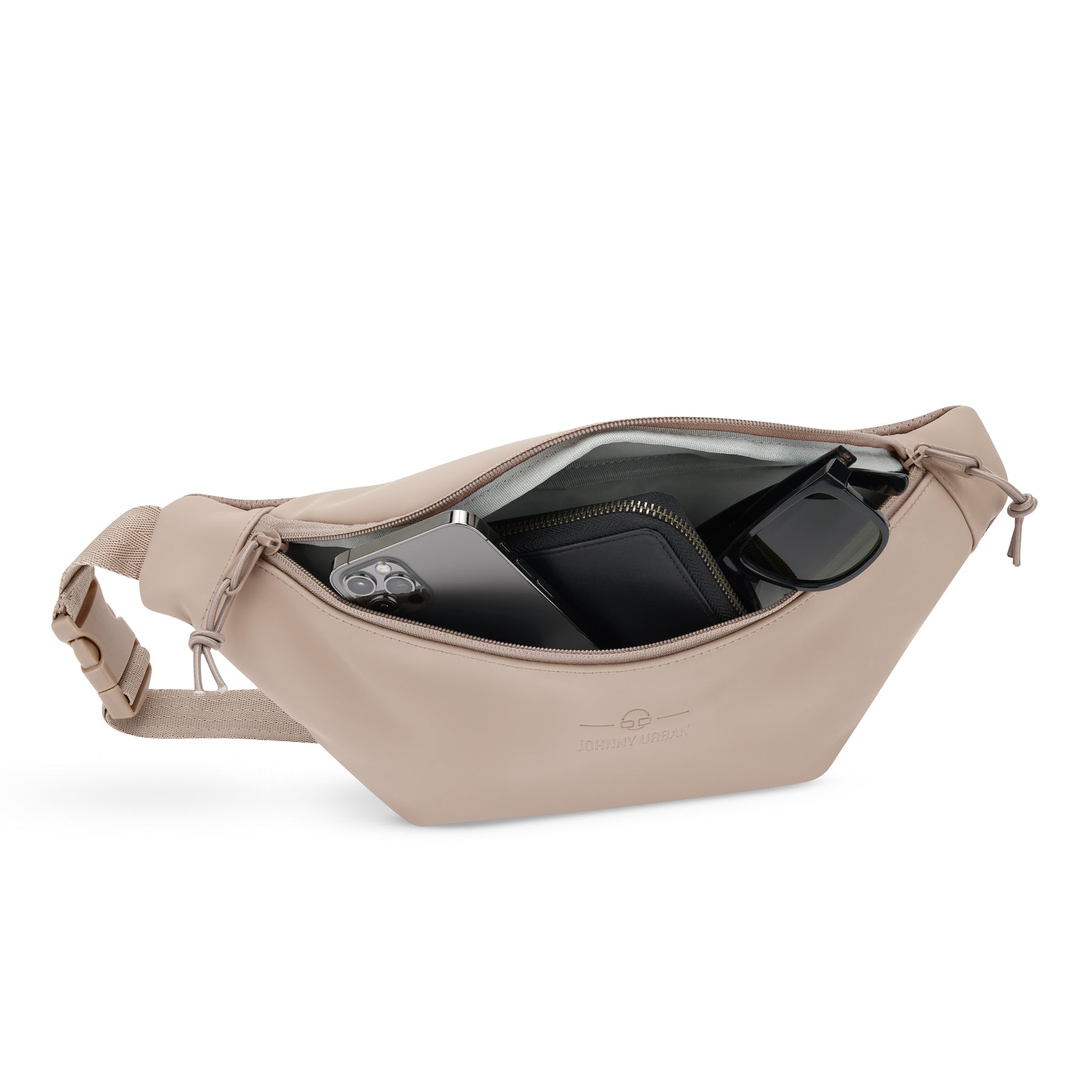 Beige Bauchtasche 'Riley' von Johnny Urban mit offenem Hauptfach, darin Handy, Portemonnaie und Sonnenbrille
