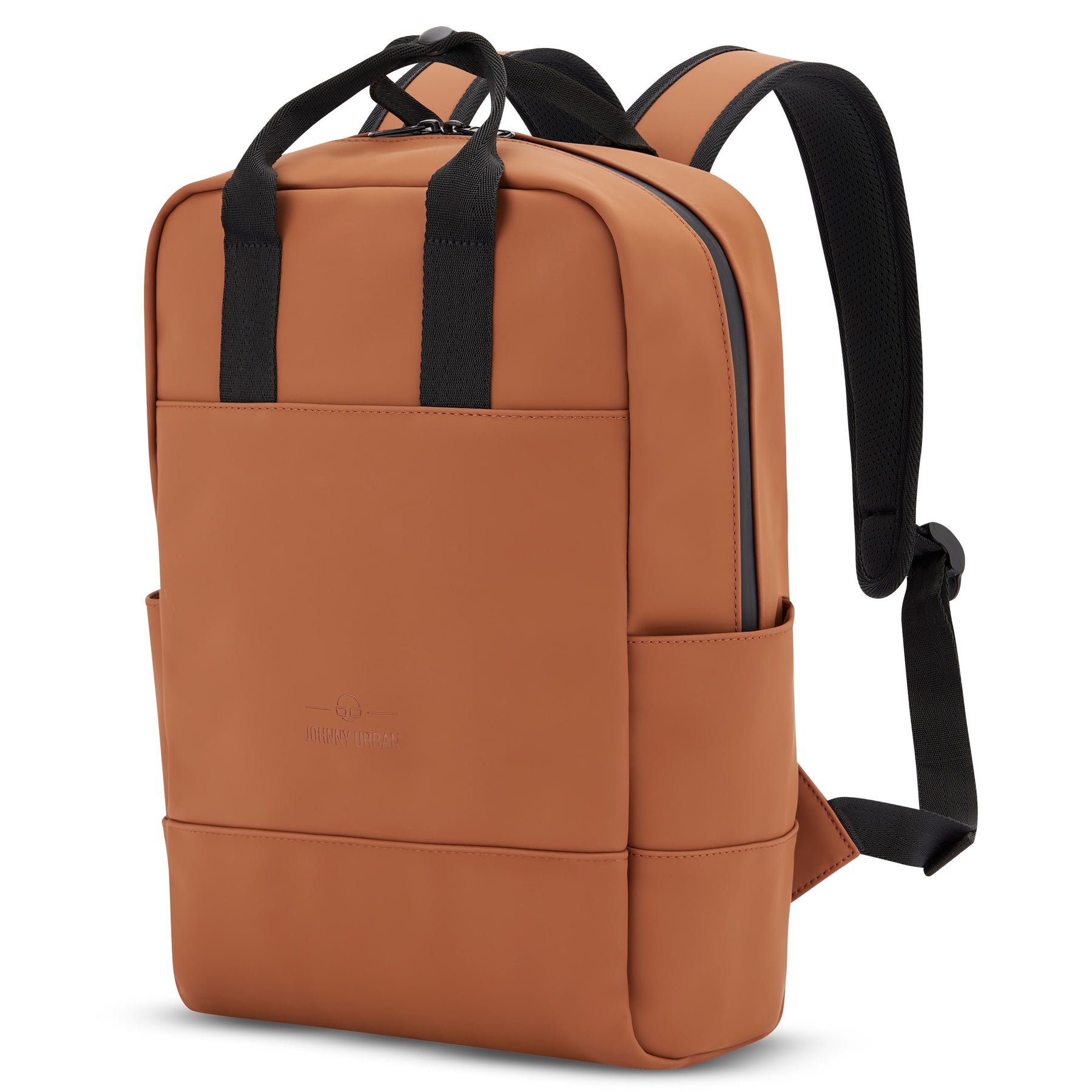 Damenrucksack "Hailey" von Johnny Urban in modernem Karamell, rechteckige Form mit schwarzen Trägern